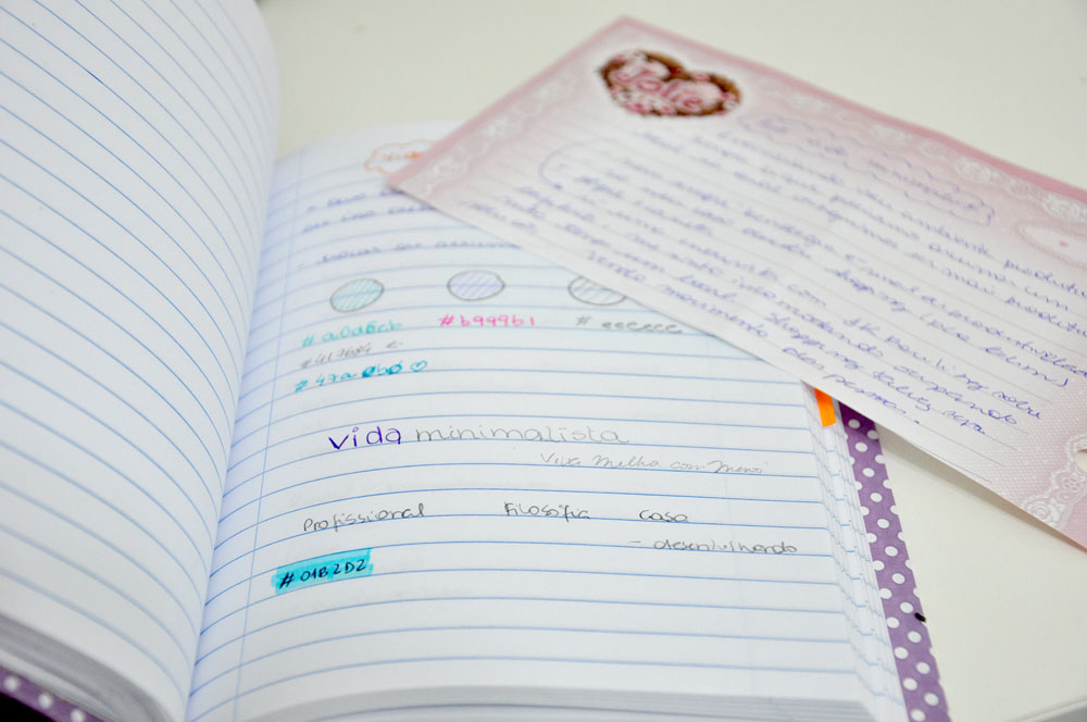 Como fazer um caderno de organização | Vida Minimalista | camilando.com